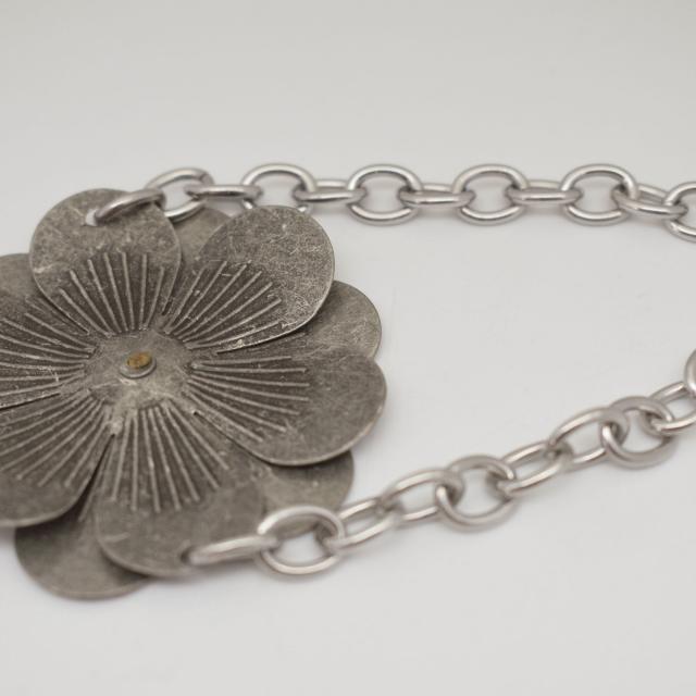flower bullet bracelet.jpg